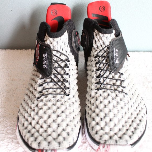 Nike Men’s Air Zoom UNVRS Light Fluorescent w Unique Back Flyease Velcro S6.5 - Picture 4 of 16